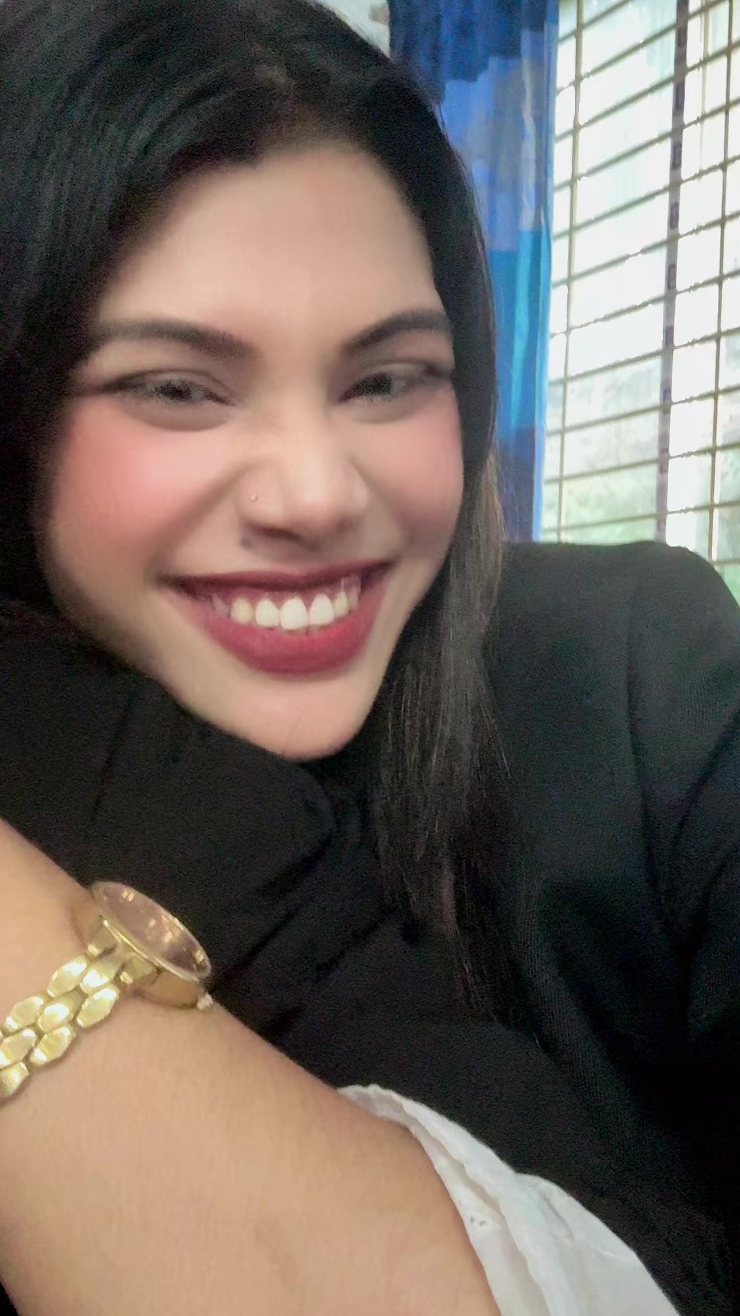 @👩🎓⚖️Arshi +(আরু)⚖️🎓
