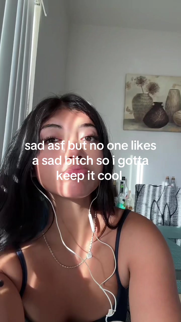 @bella