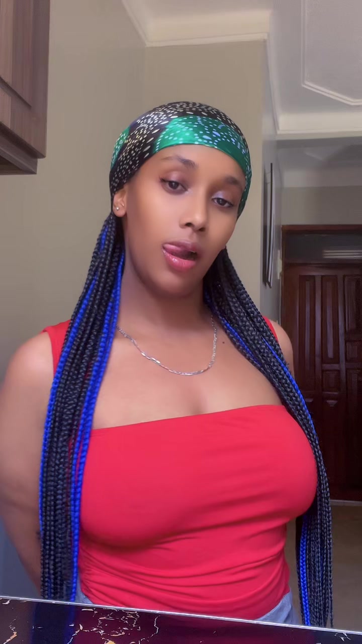 @LOVER🦋🤍