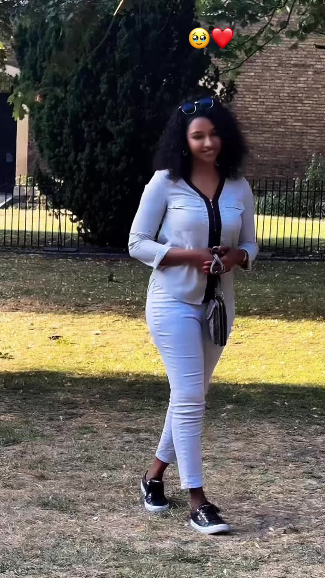 @Cʜᴇɪᴋʜ❤️Aᴍɪɴᴀᴇɴɢʟᴀɴᴅ🇸🇳🇬🇧