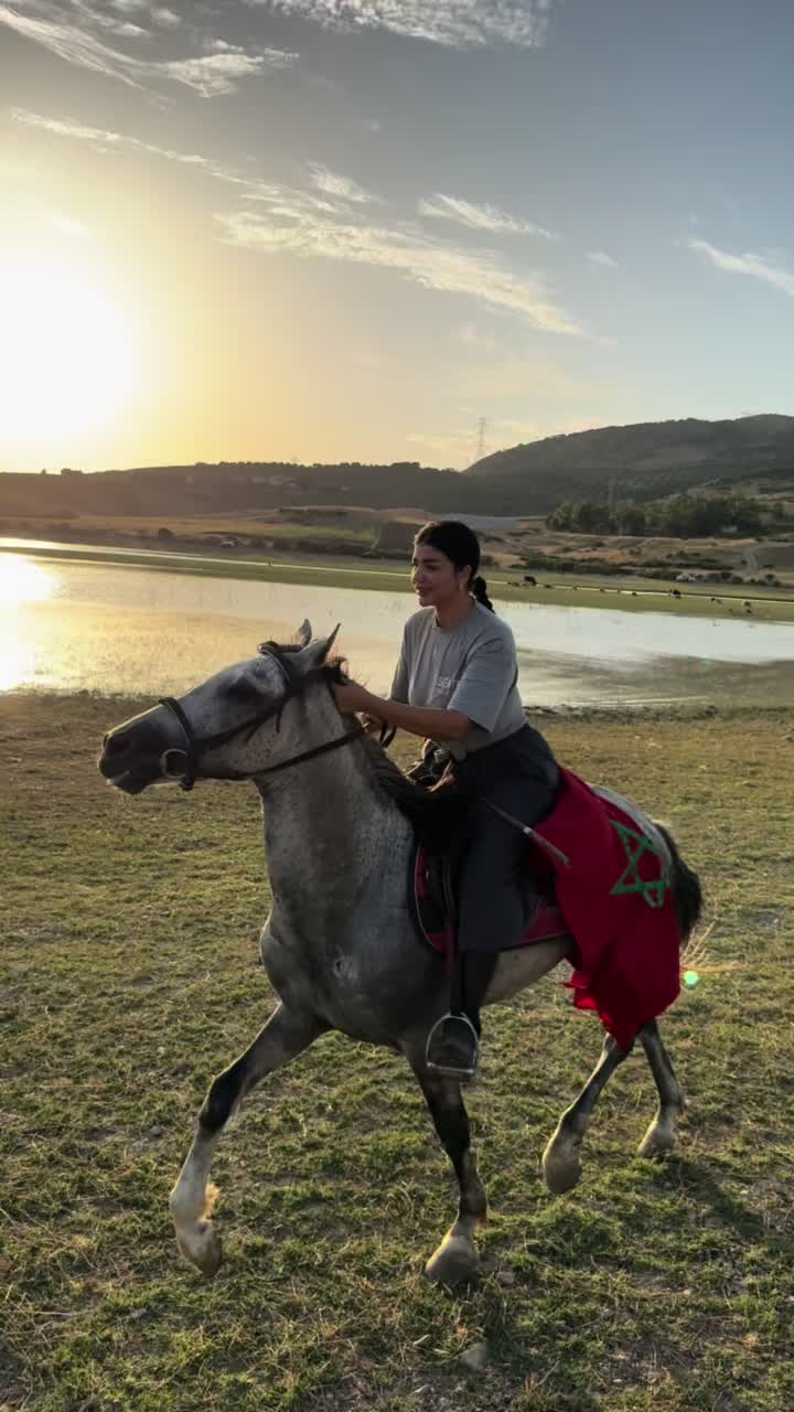 @Zineb Douas 🩷🐎🐎