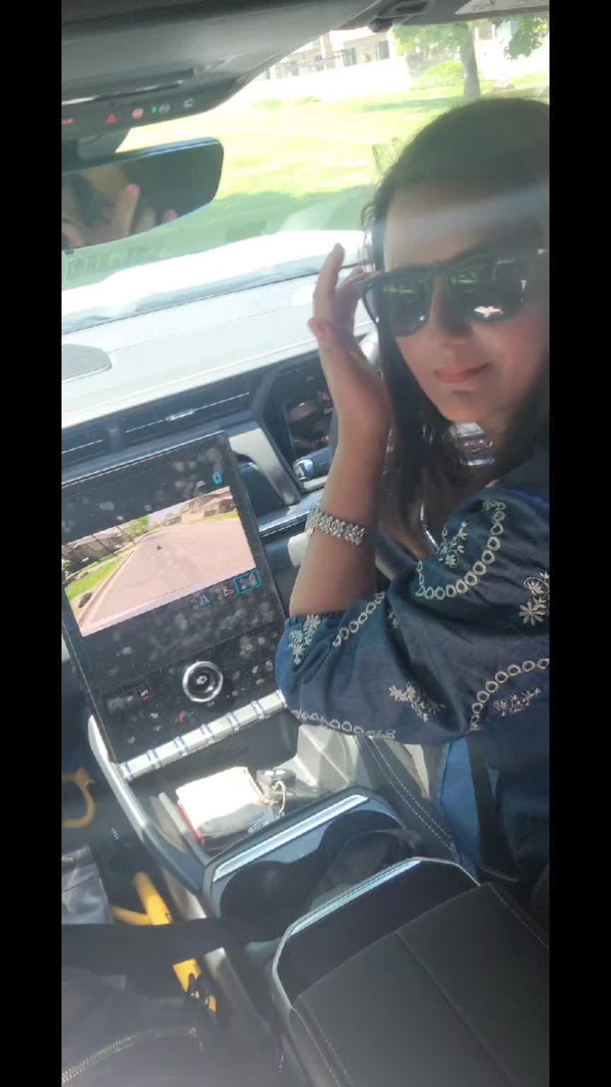 @HANA KHAN USA 🇺🇸 &hearts;️