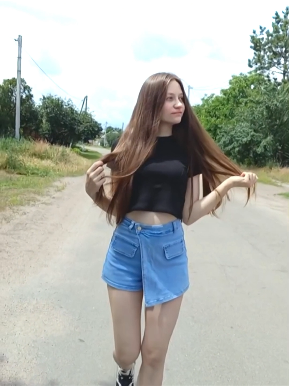 @Алиныч♡