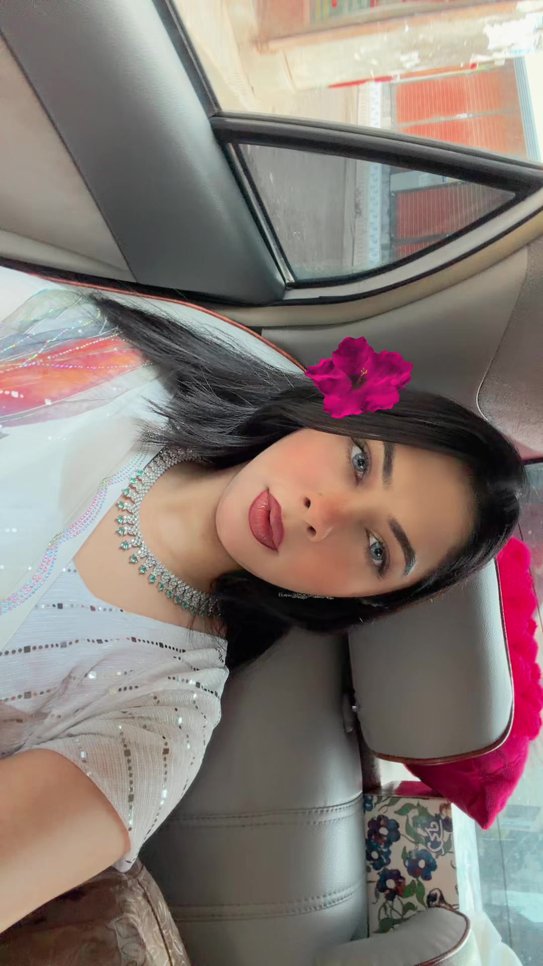 @Tishu 🦋