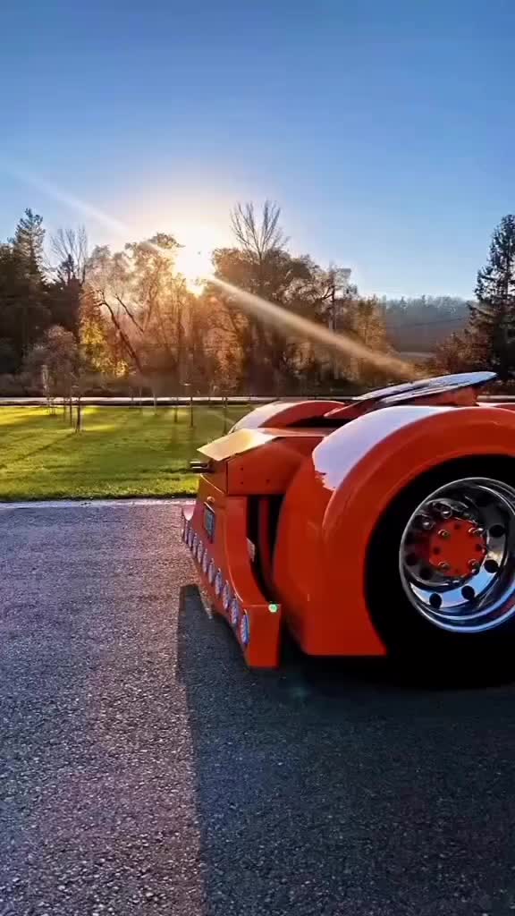 @Tyedatrucker