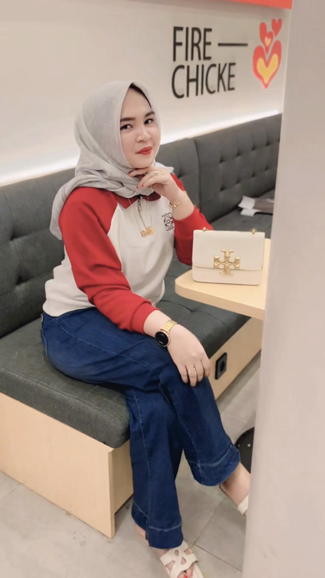 @Emy Mijar
