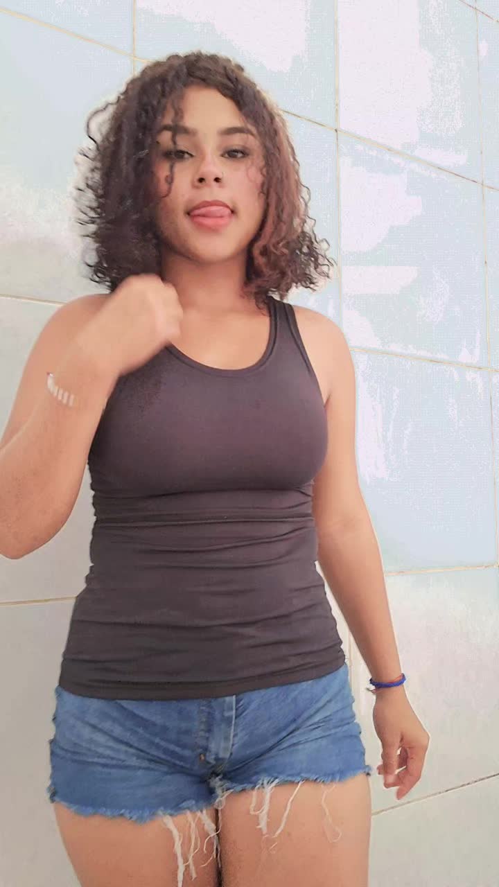@vivihxz0🇬🇫🇬🇫
