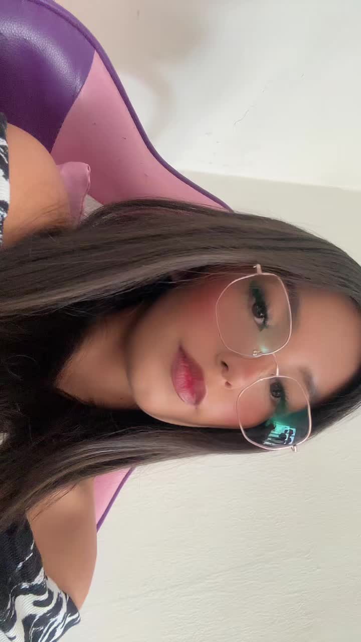@๐ Sofi ๐ฆฆ๐