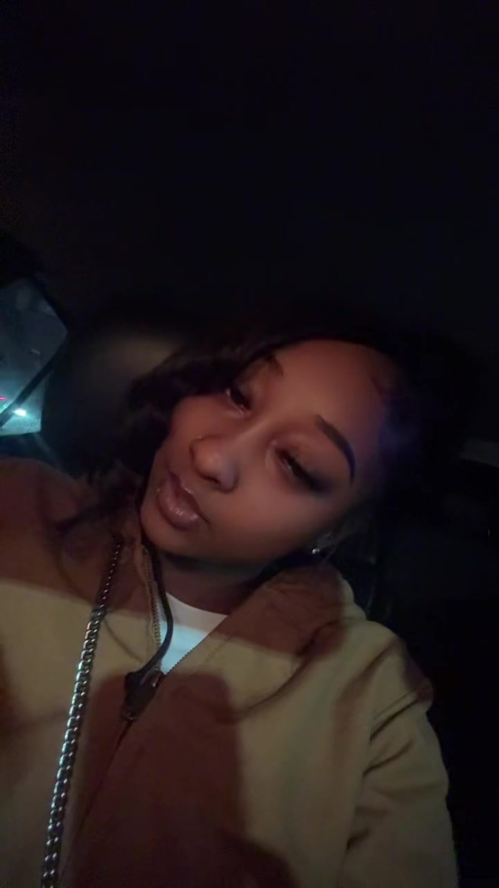 @nellybbb_