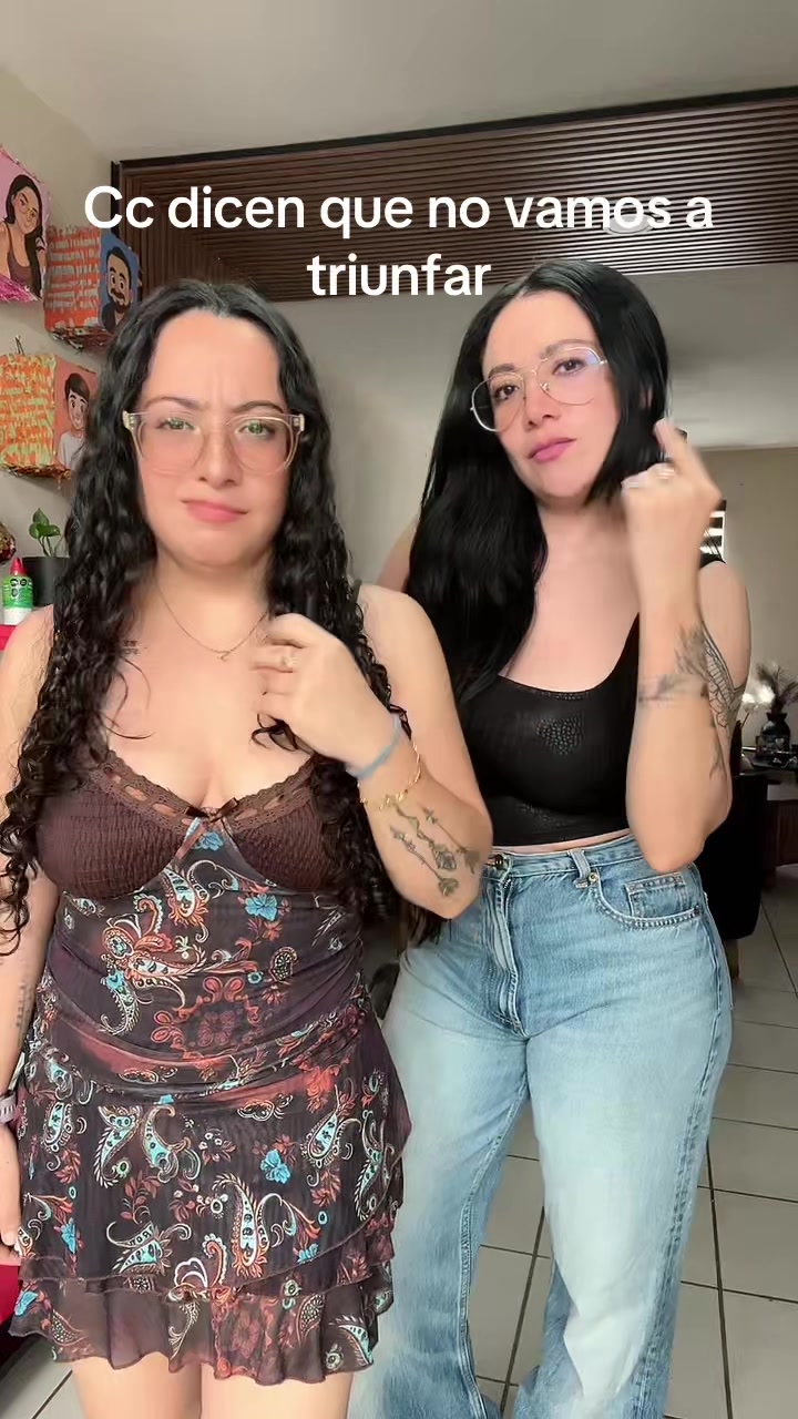 @Las Hermanas Bre y Sam