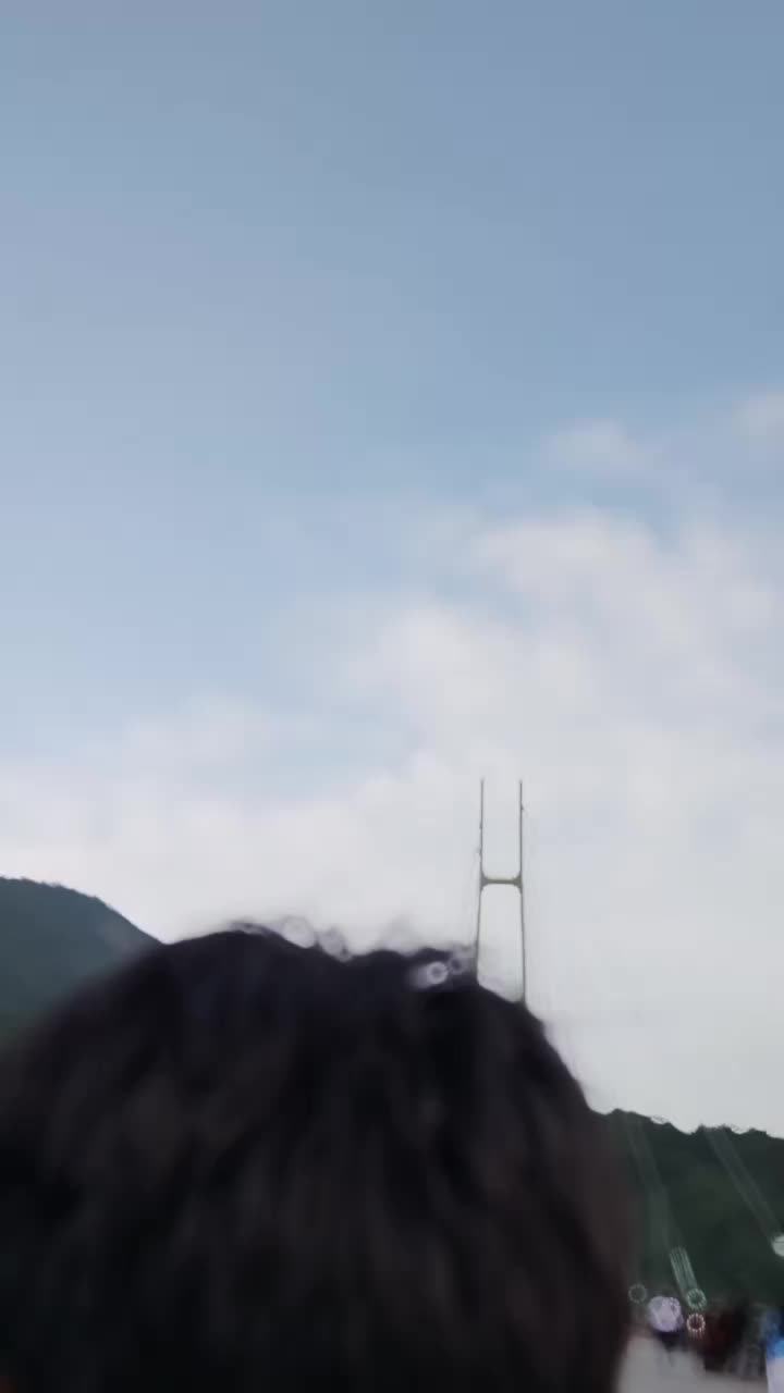 @R~ 🌈