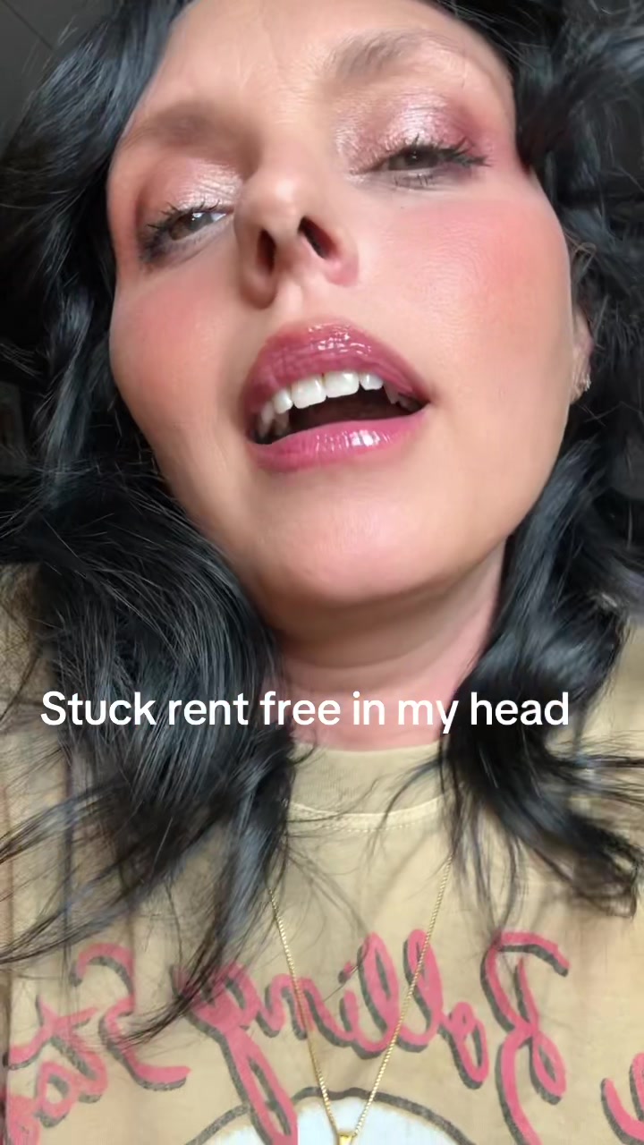 @Nikki Lee 🖤