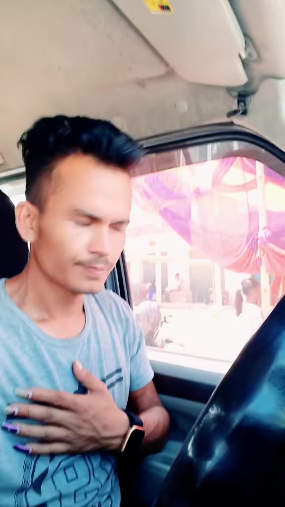 @तिम्रो याद्ले सताएको छ सानु😭?