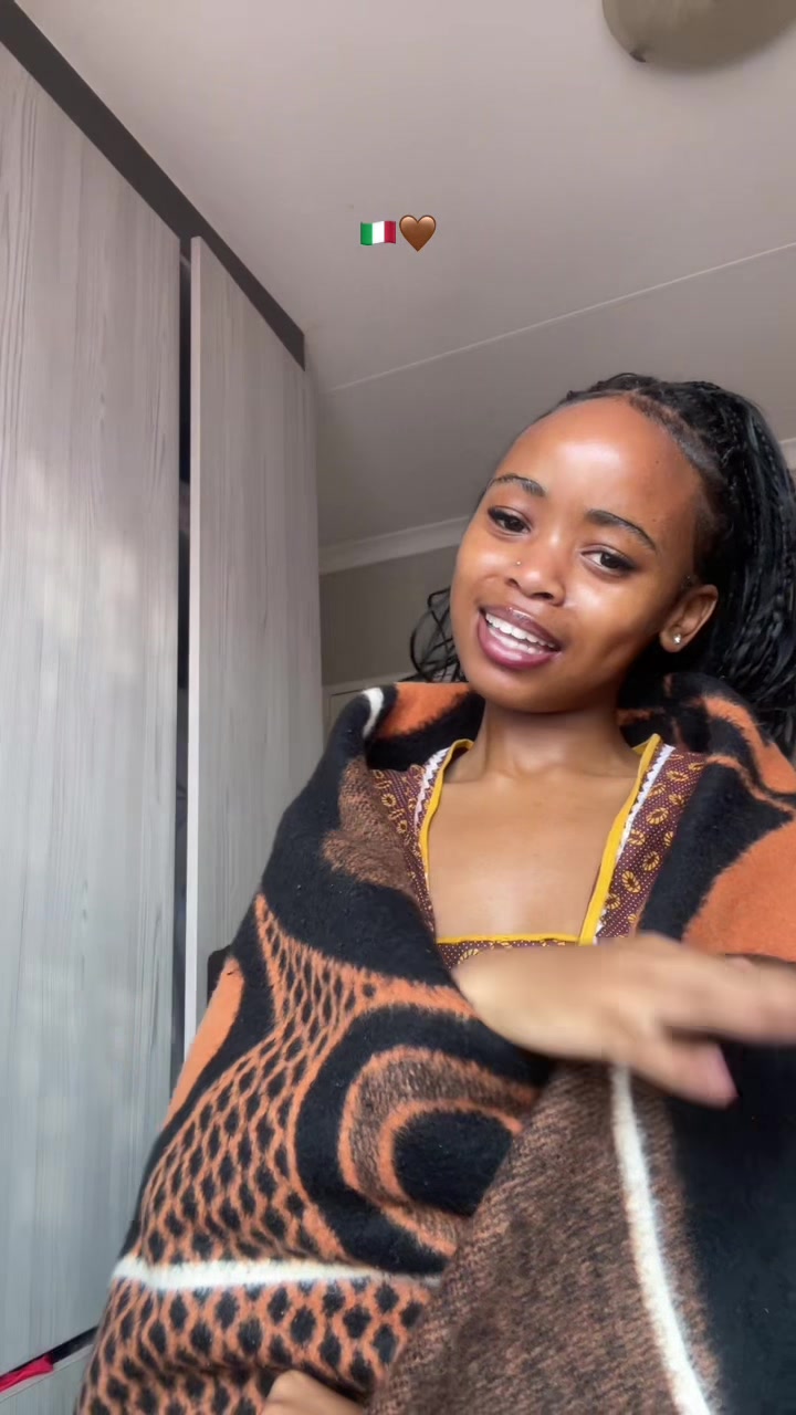 @YT:Brown Barbie