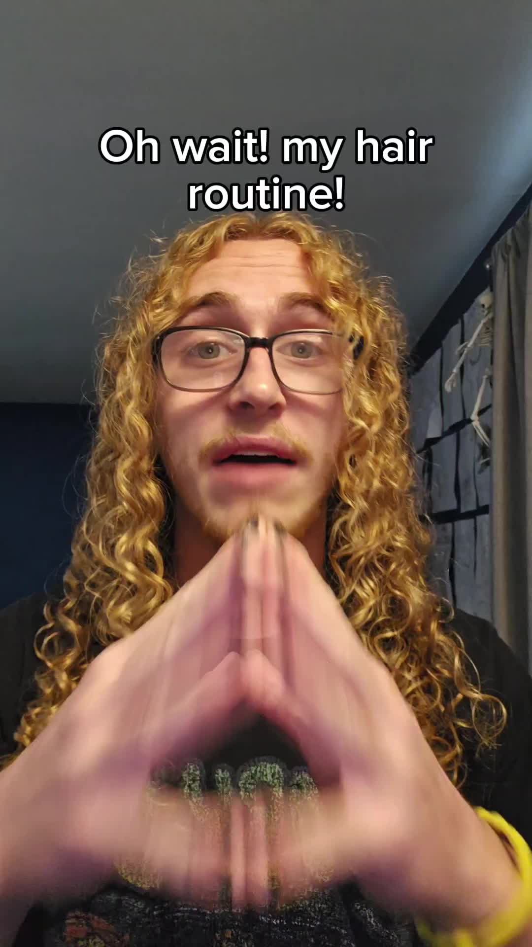 @GoldieGl0cks