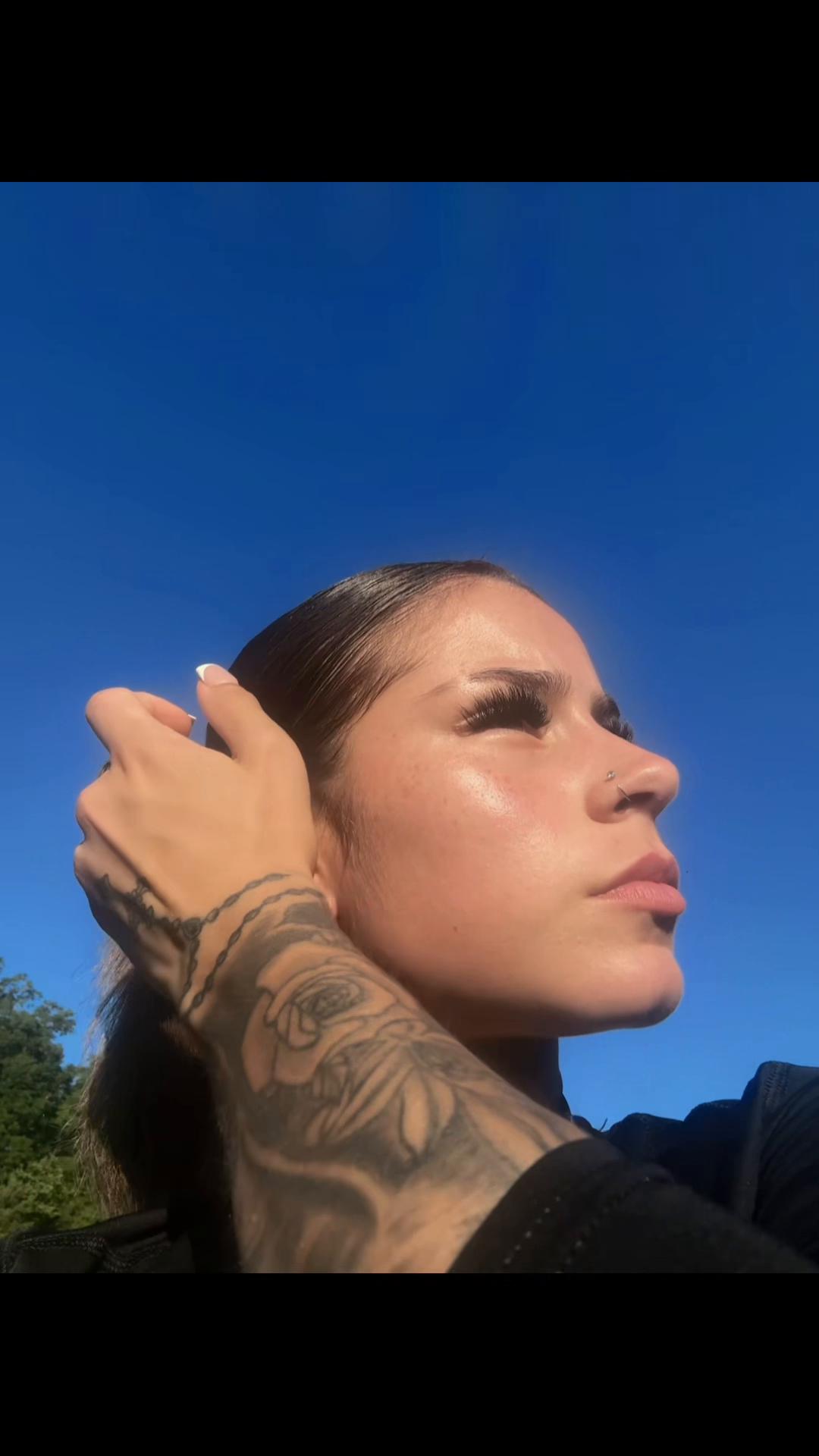 @theonlynayag