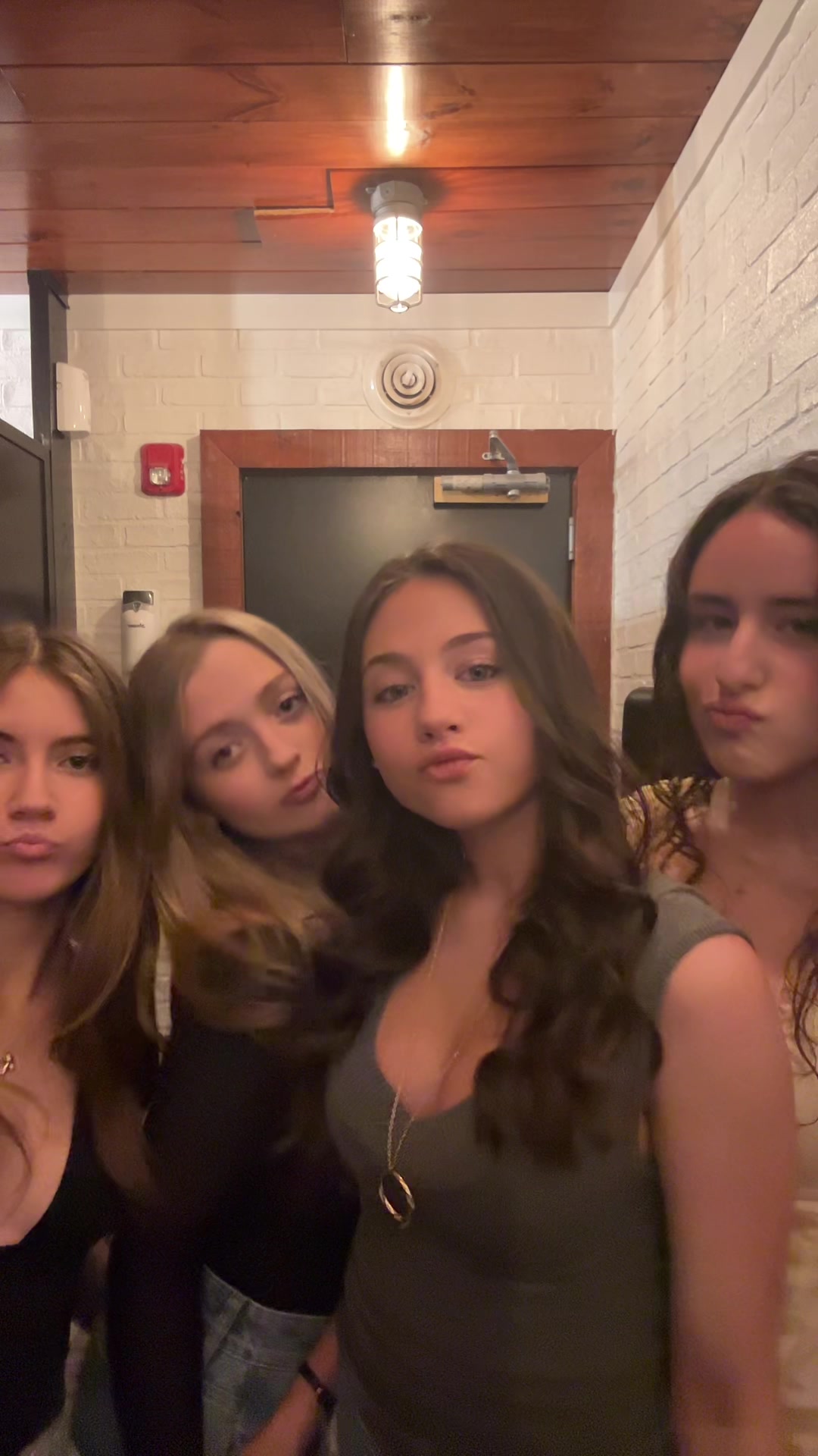 @Liv