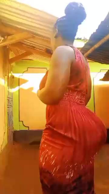 @Momo Bizii