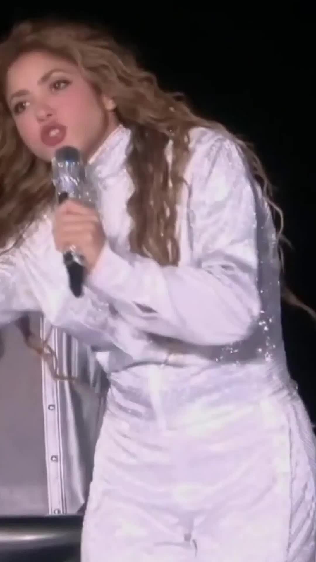 @ShakiraUniverse