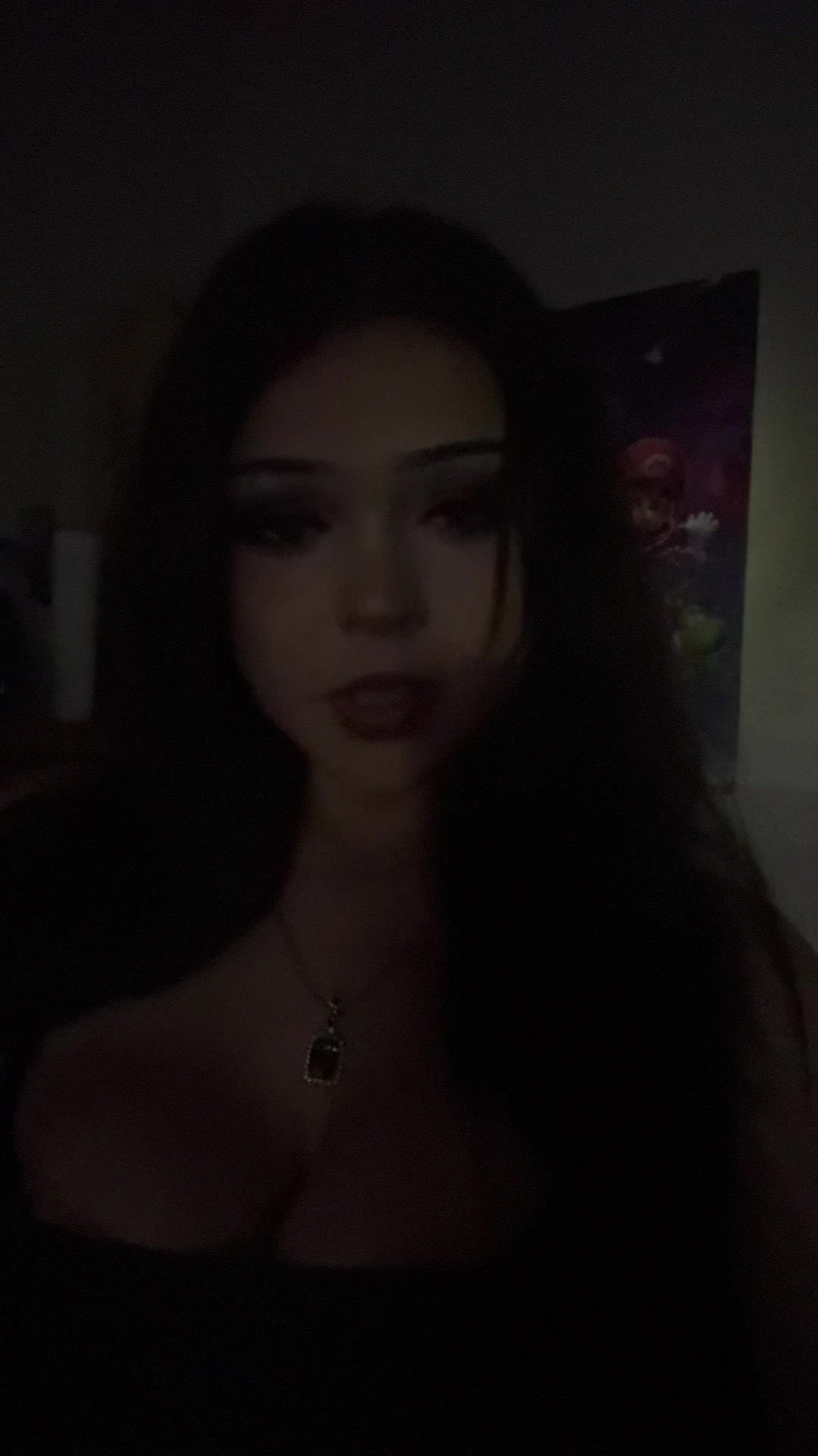 @Elisa