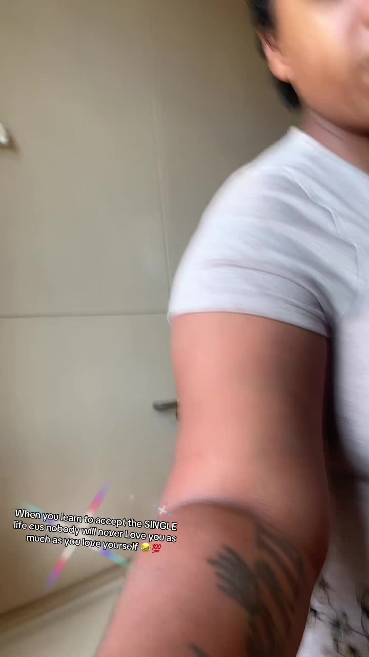 @mommyQalyn