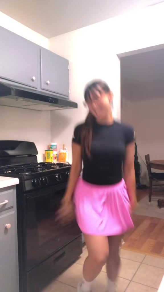 @Selfiequeen_Bella