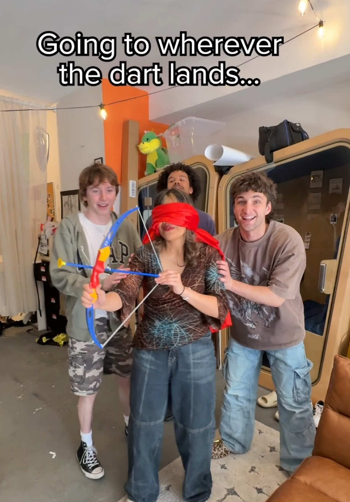@Bunch of Friends