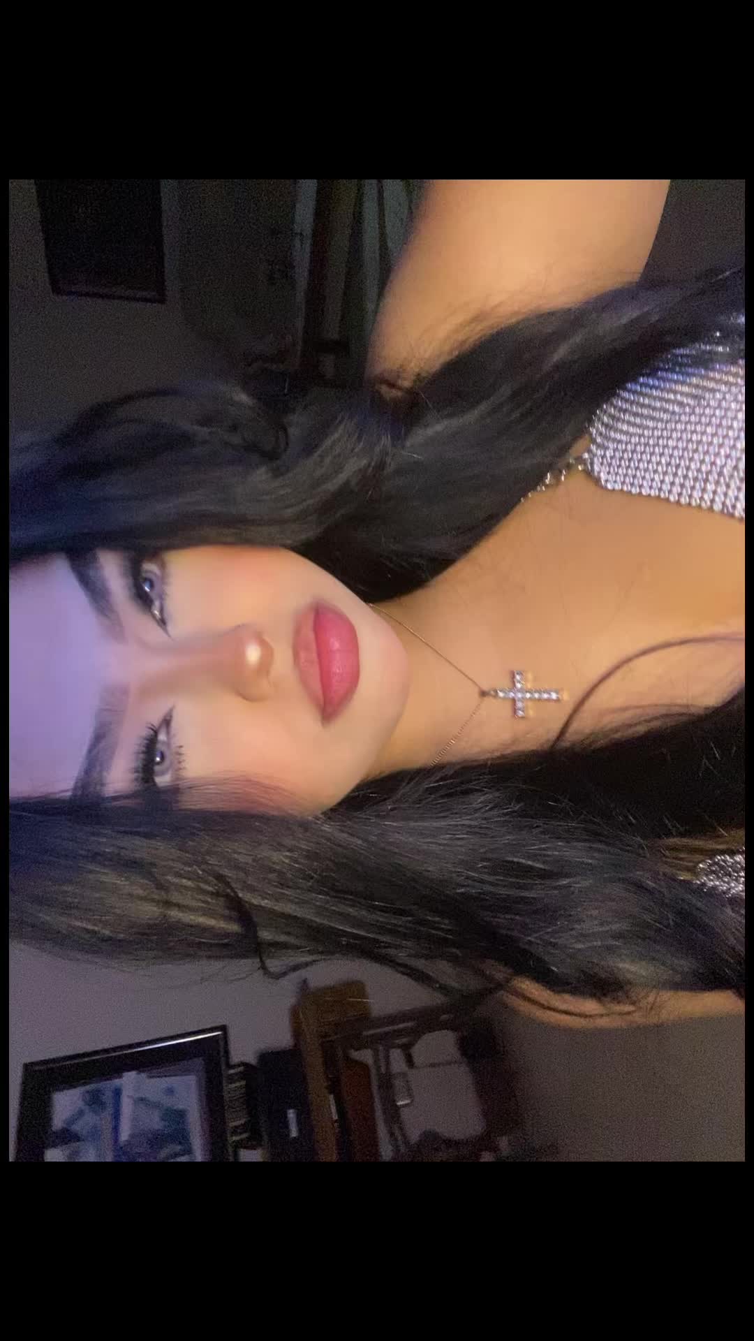 @Victoriaa