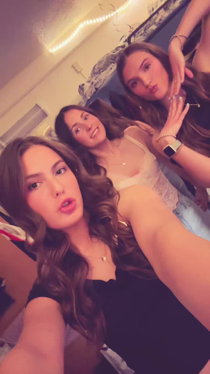 @ella!