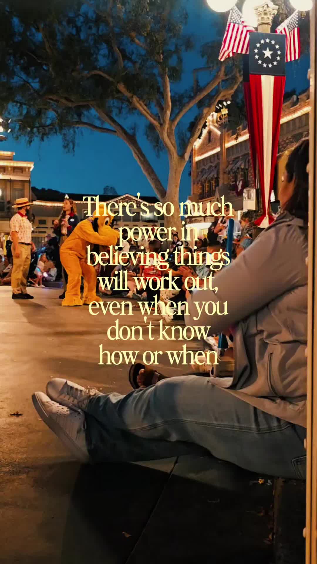 @HoneyBDisney