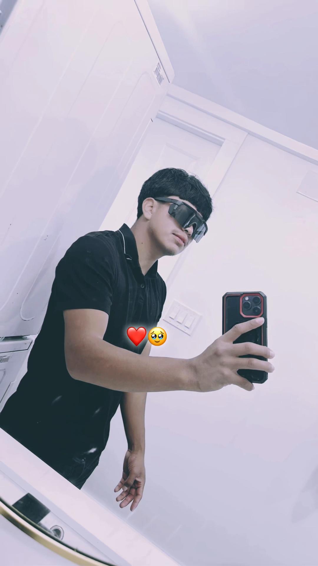 @Wîlly 🖤🪫.