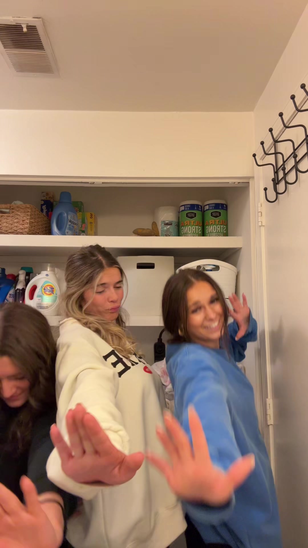 @emma & caroline