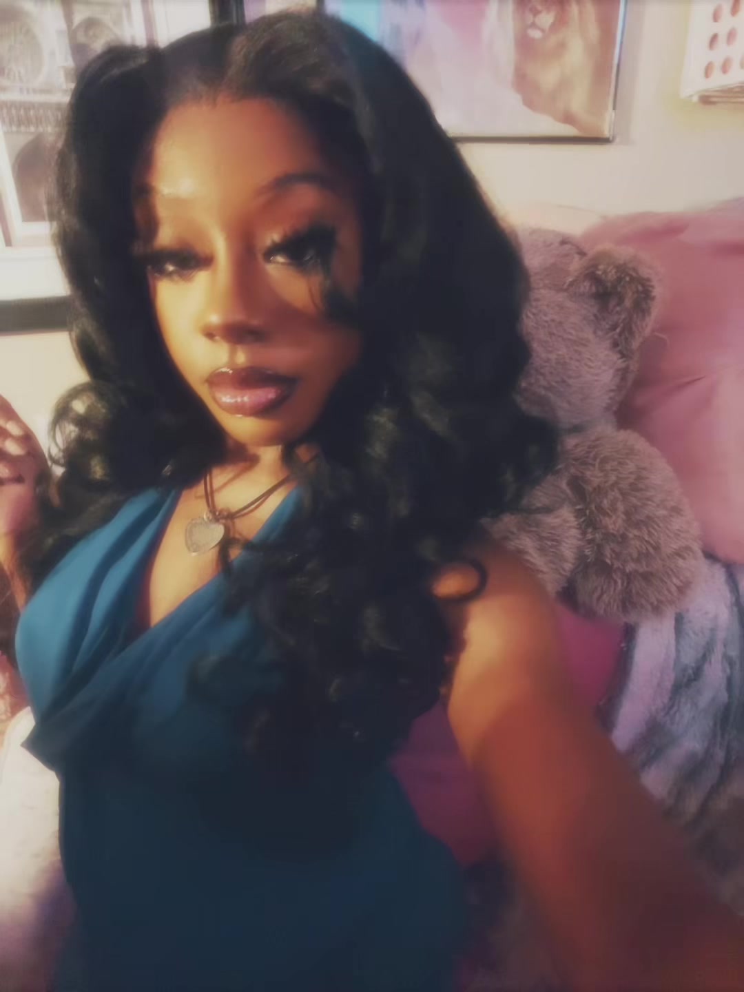@LeonnaMarie ᥫ᭡