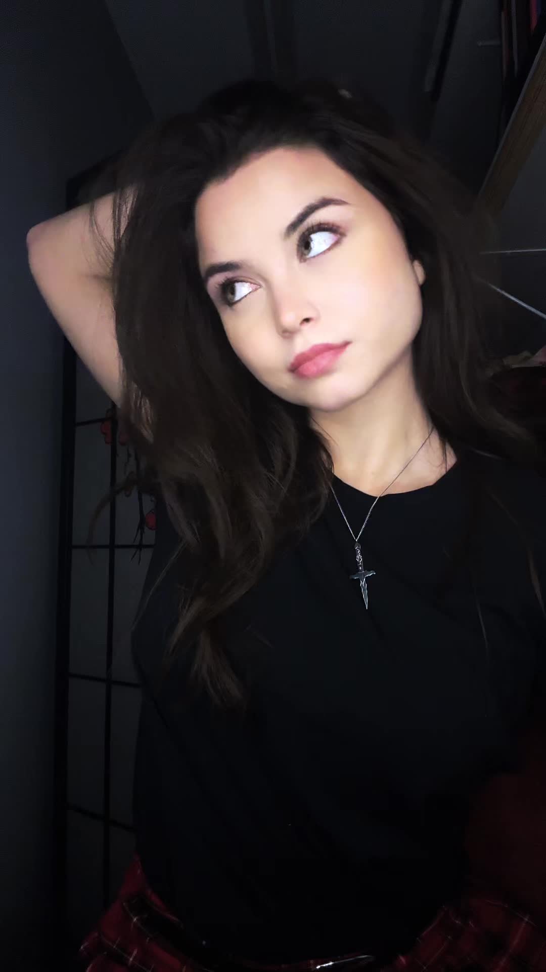 @Hisabella
