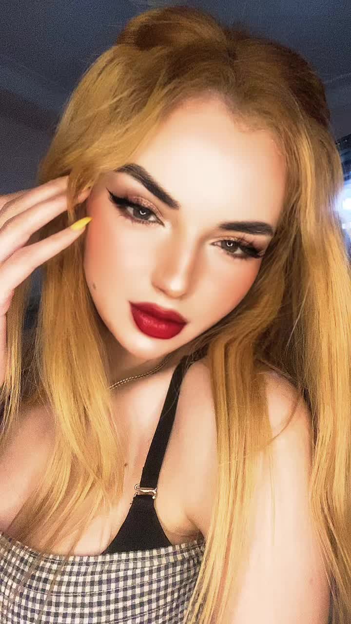 @tinazibani