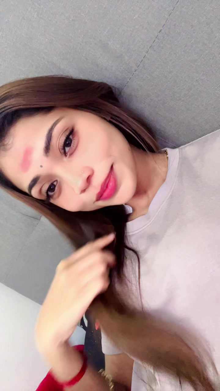 @𝐸𝓆𝒶𝒽 🤍🪽.