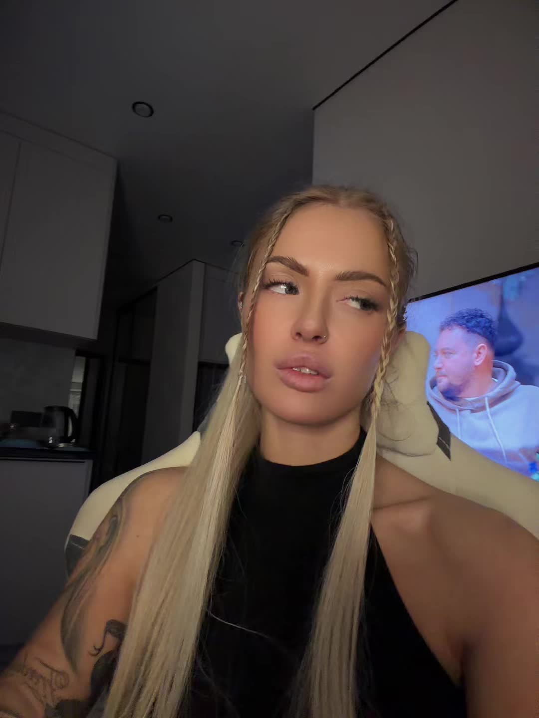@𝓑𝓐𝓚𝓐𝓔𝓥𝓐 𝓥𝓲