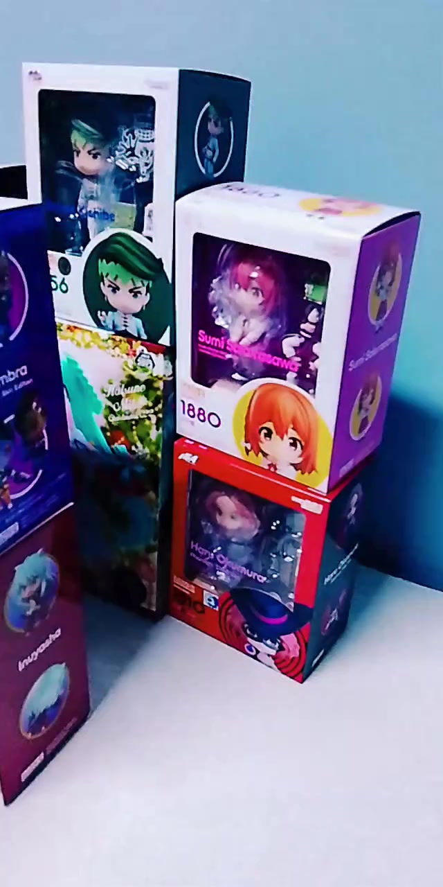 @Waifu Store