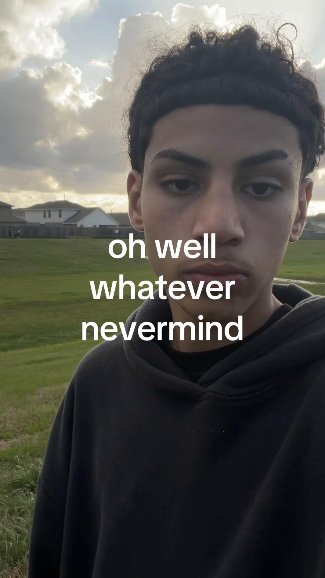 @￼