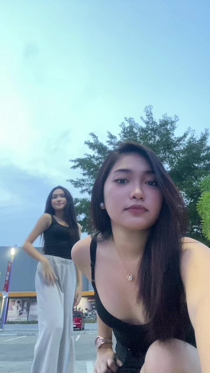 @zyrene