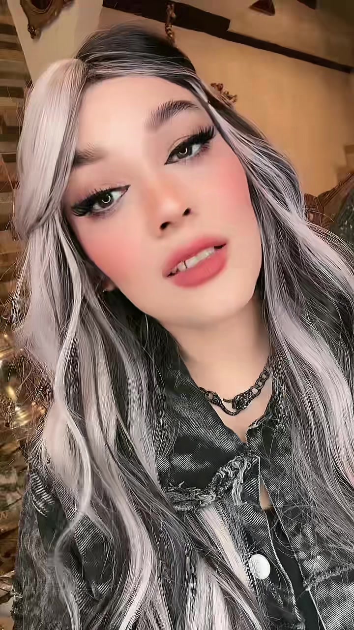 @Alejandra😎✌️