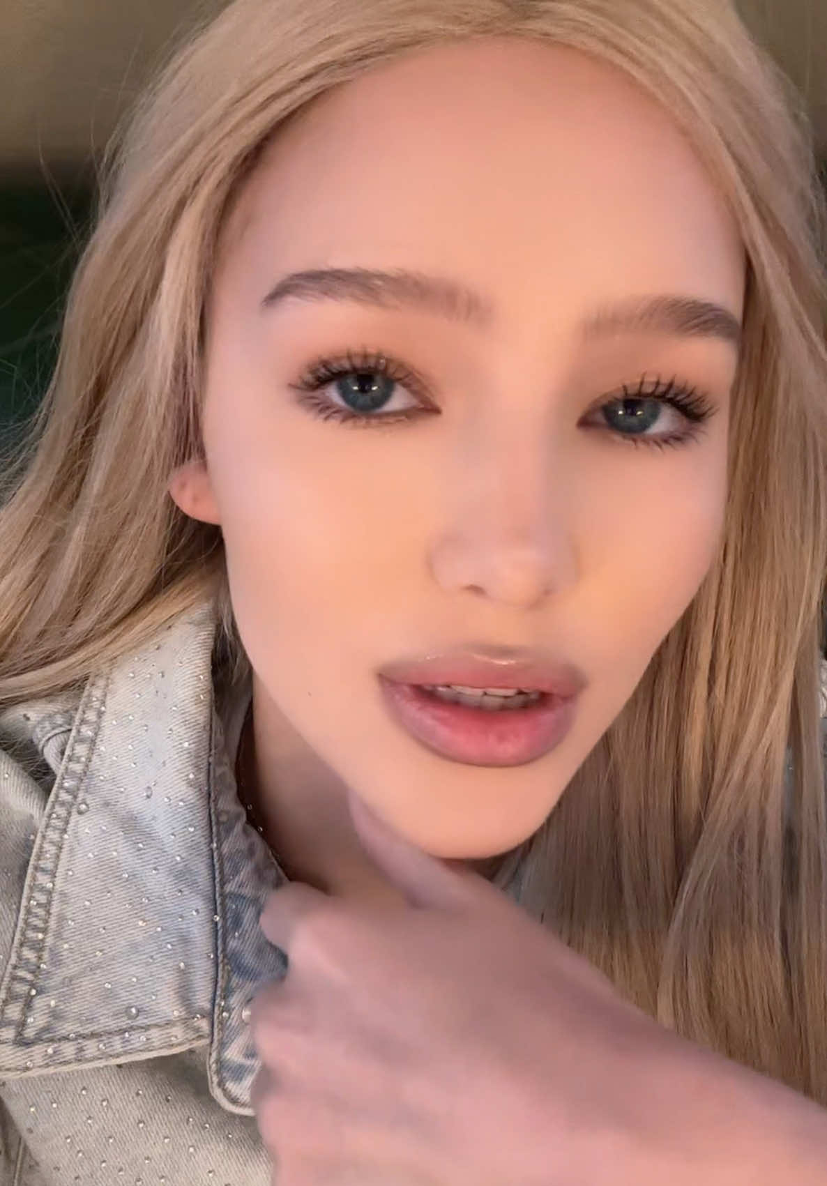 @Фелиция
