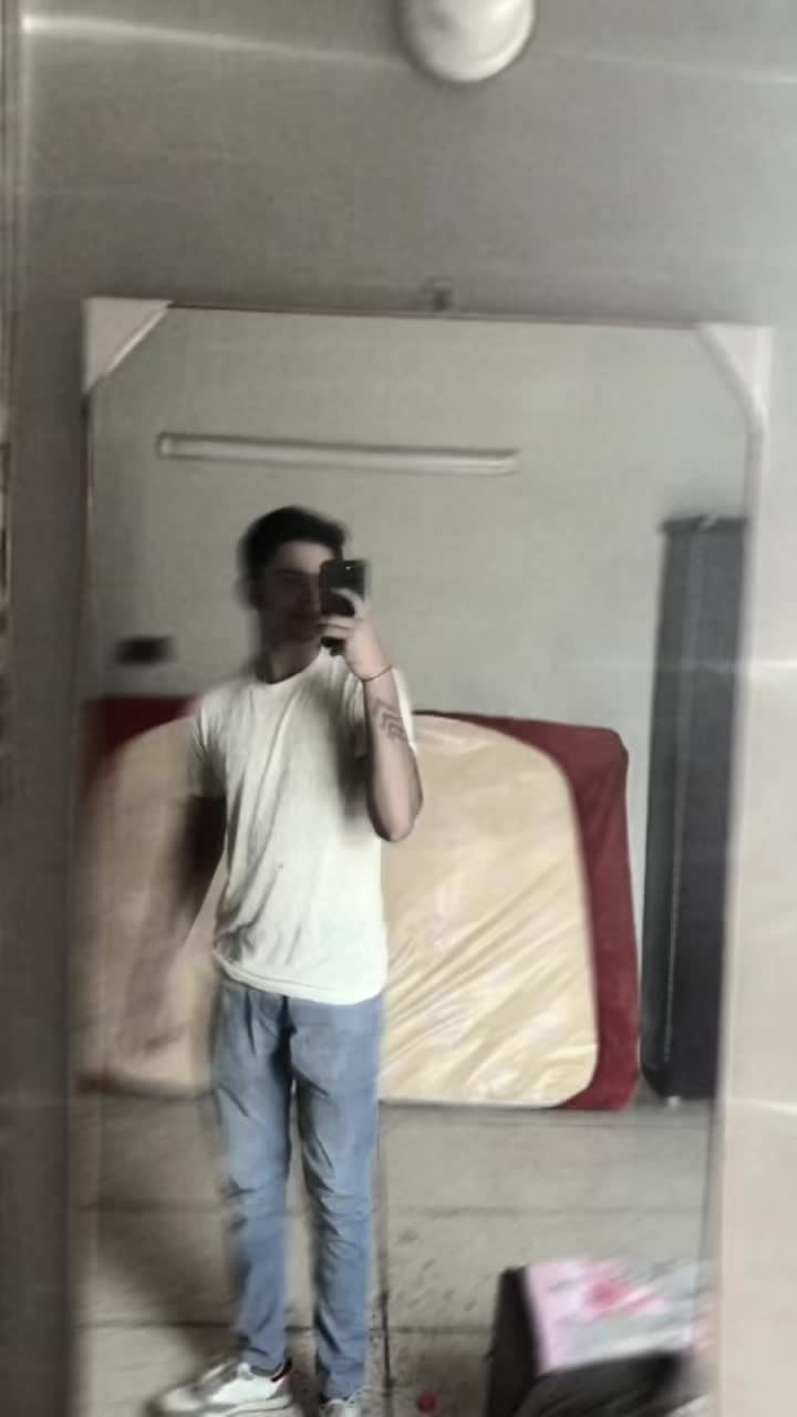 @A R O U N