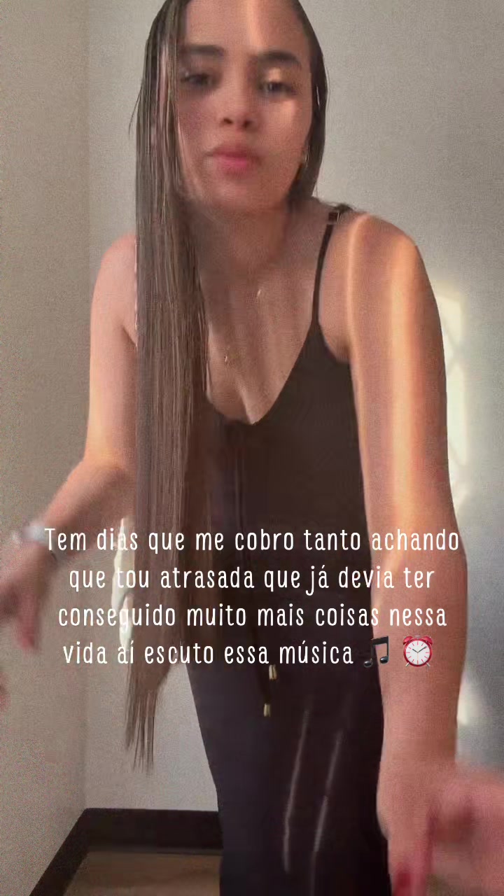 @DAMA DE VERMELHA🌹💃