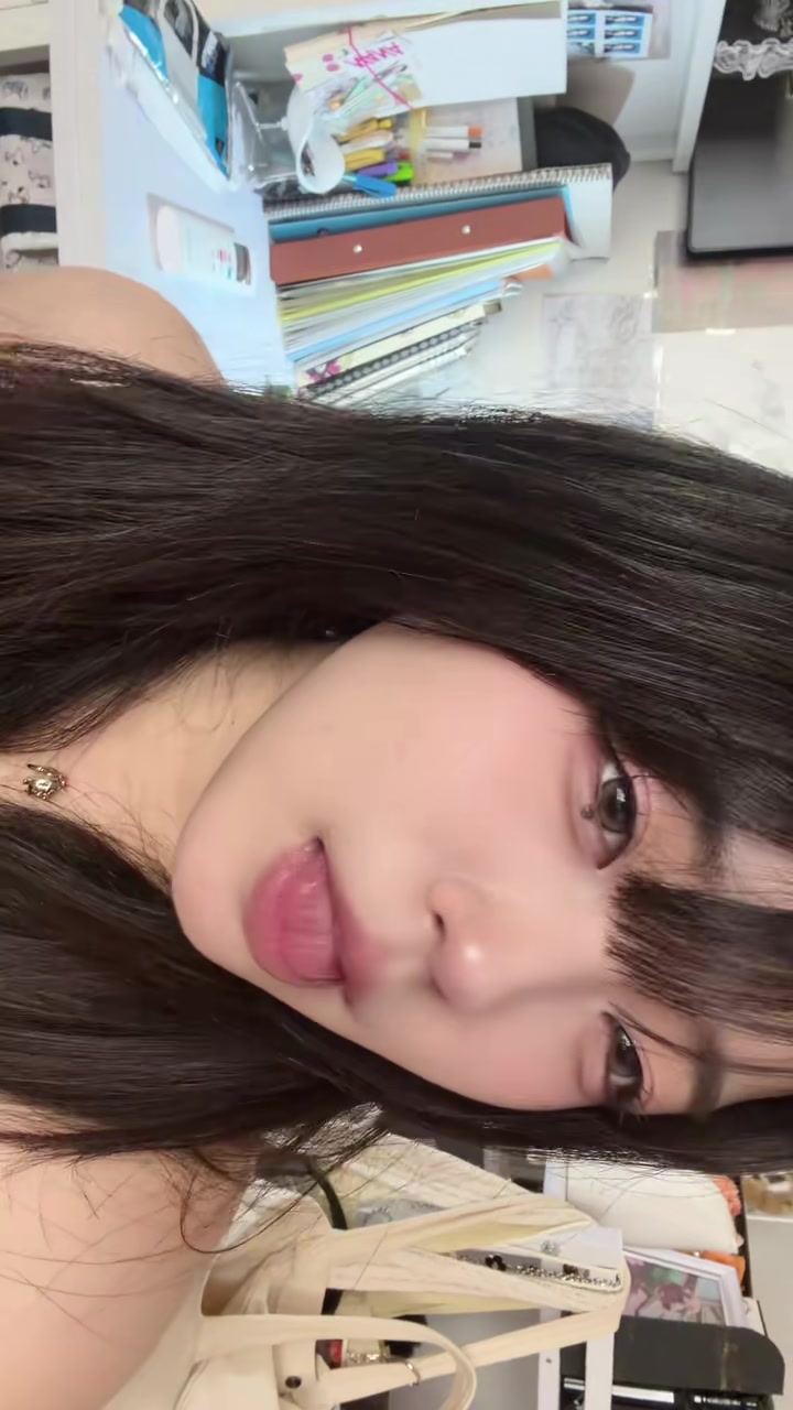 @泣きぼくろ