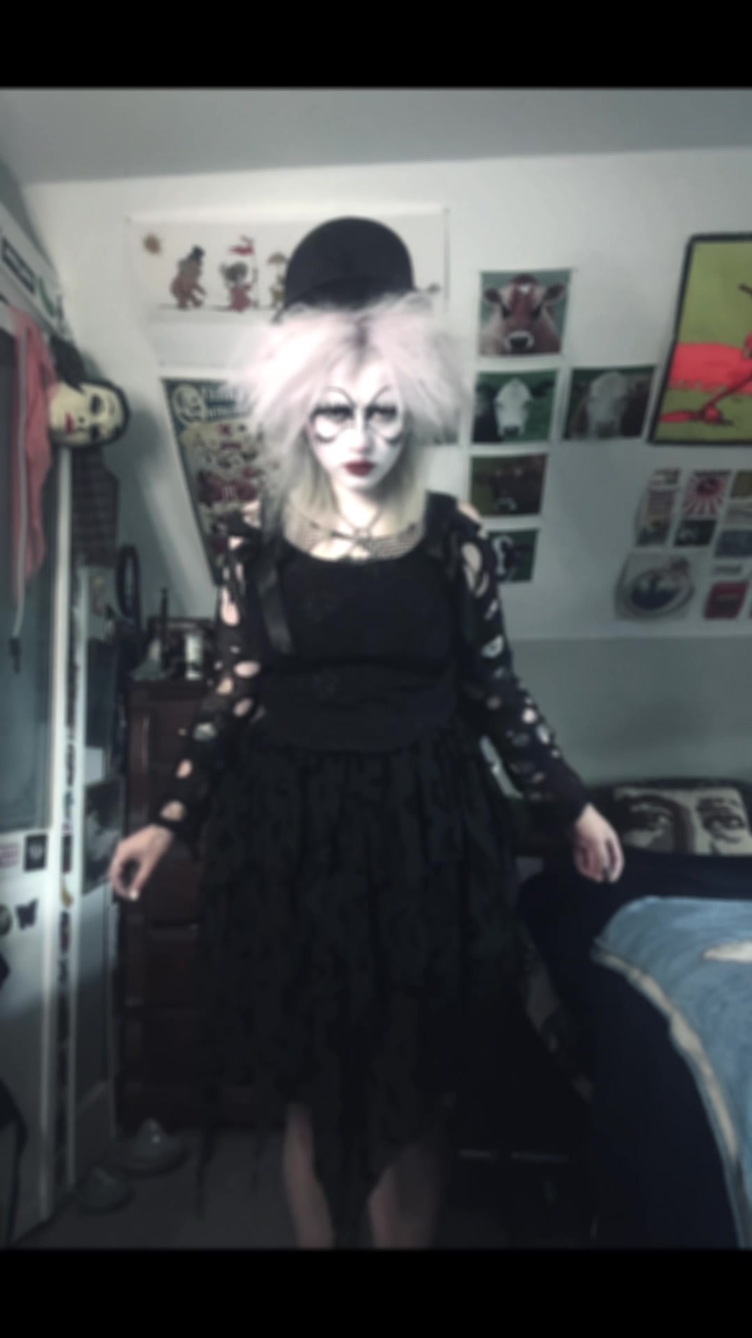 @dollygoth666