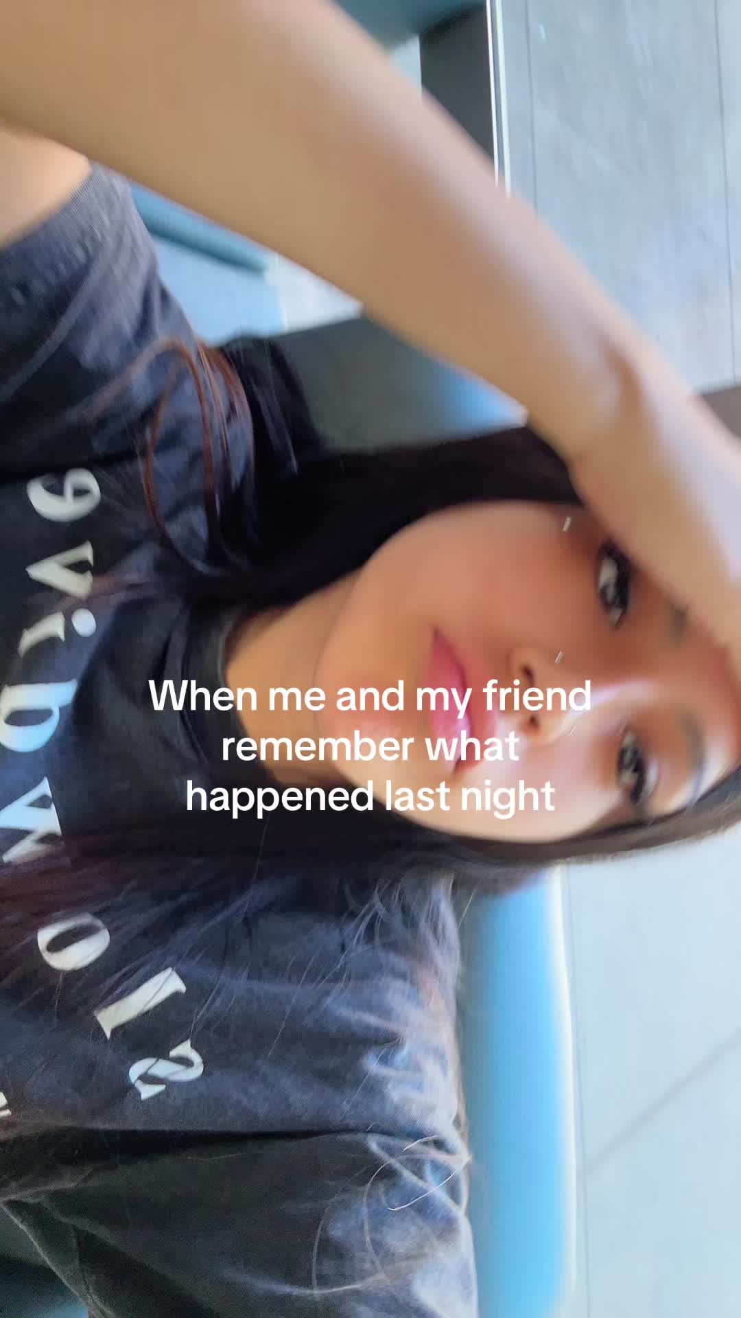 @𖣂