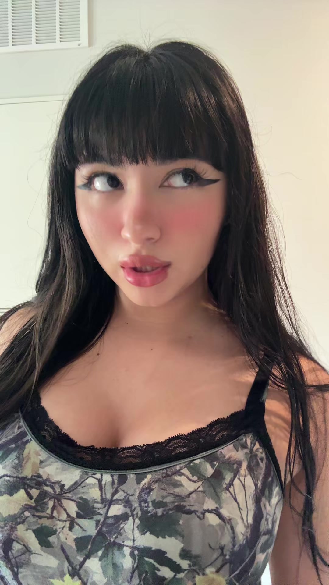 @lilmidnightsnack