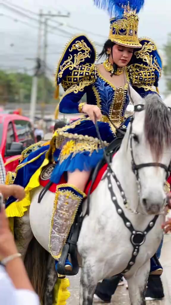 @Todoporlacorona👑