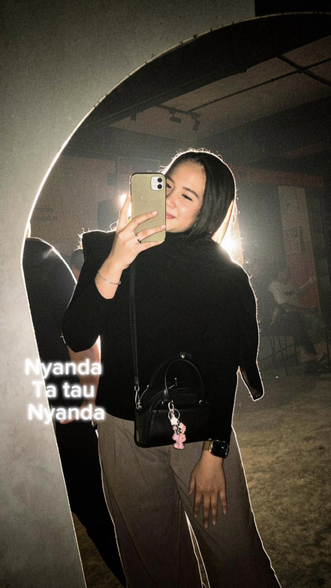 @mellimew